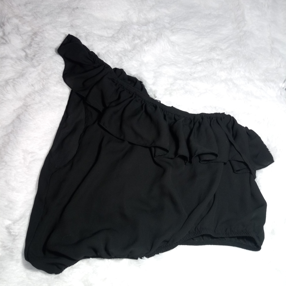 One sholder crop top